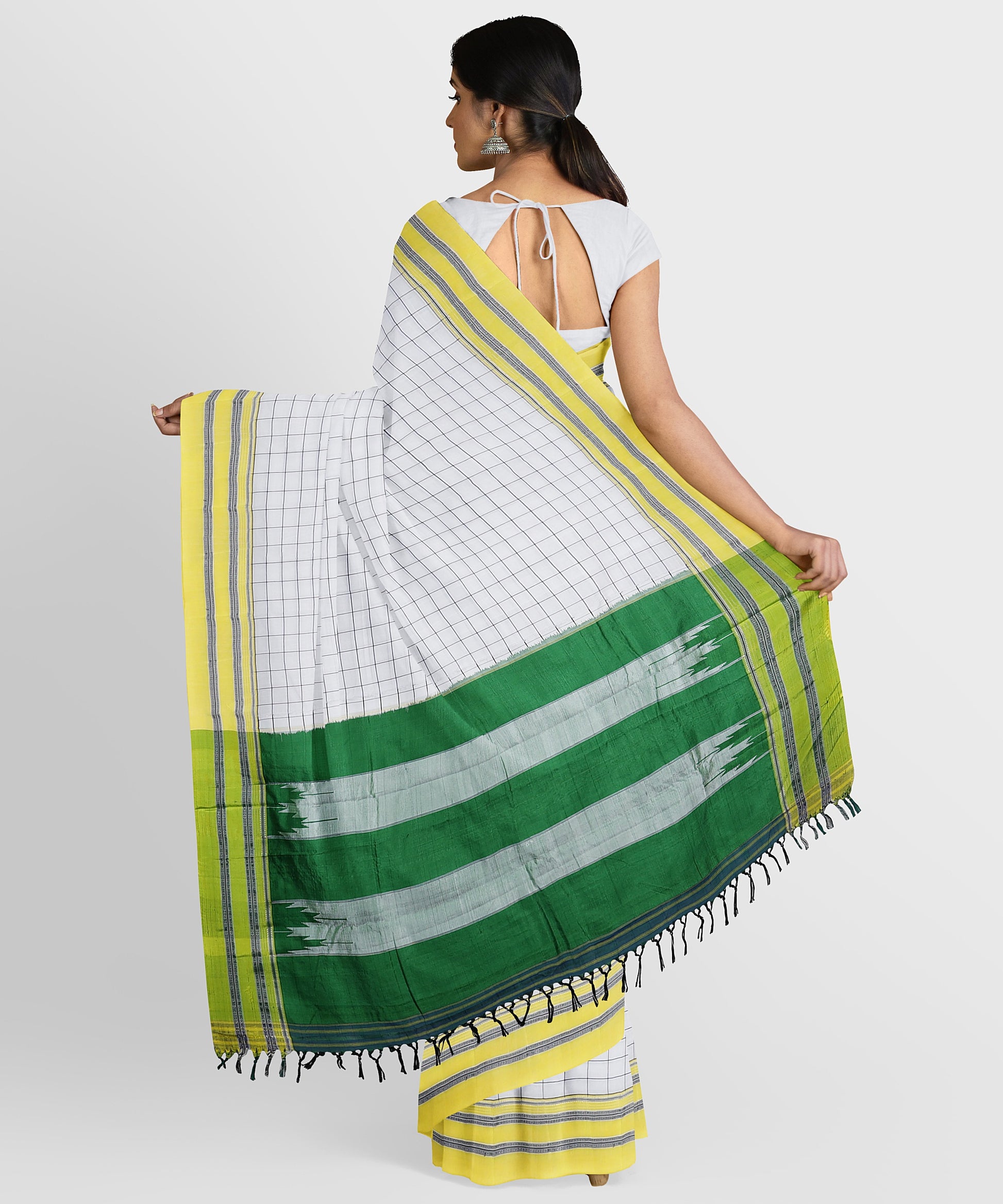 Pure Cotton Handloom Ilkal Saree with Silk Pallu - White Checkered Body with Green Pallu freeshipping - Shreni Samudaya