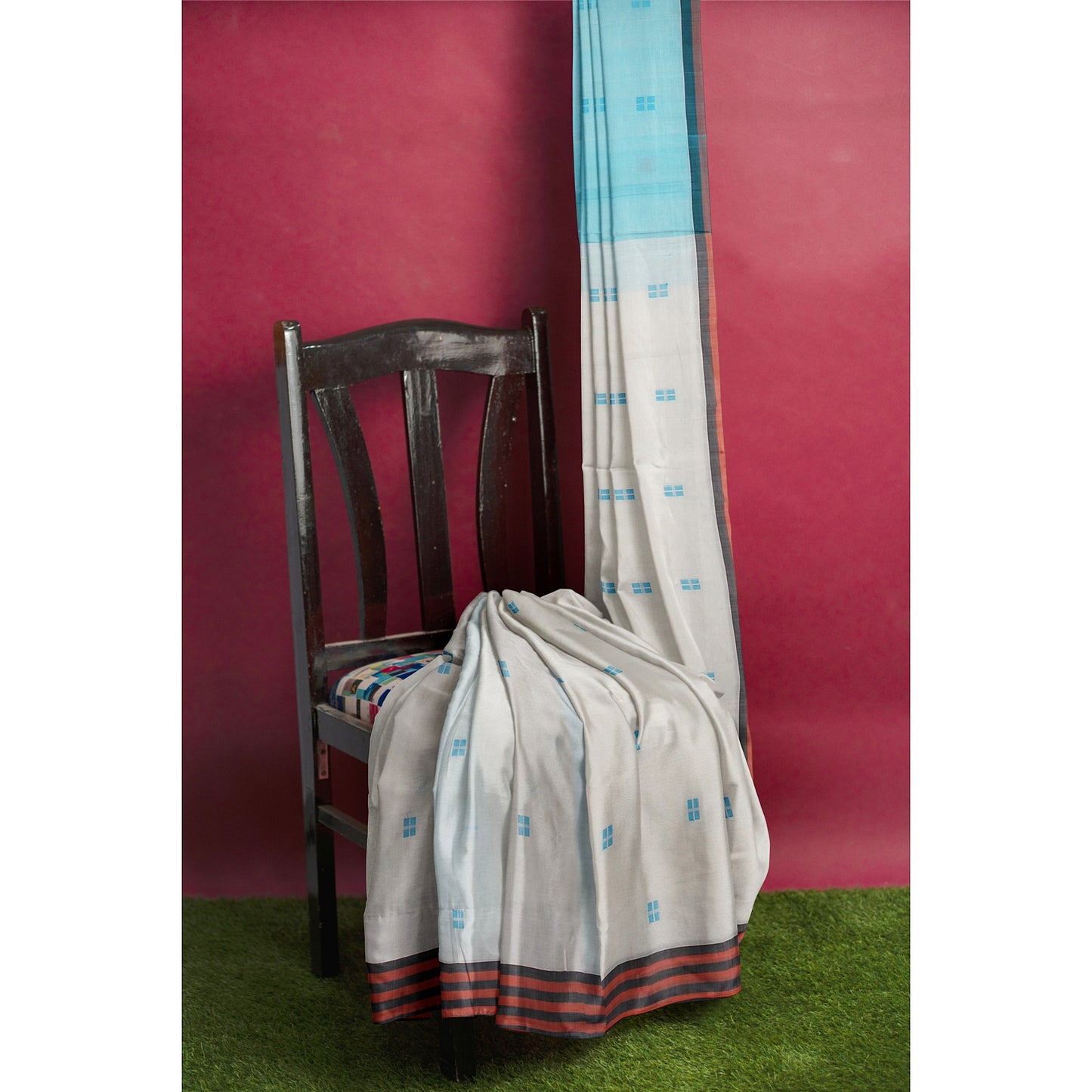 Archa - Blush Pure Cotton Handloom with Handturned Buta and Stripes Border and Blue Pallu