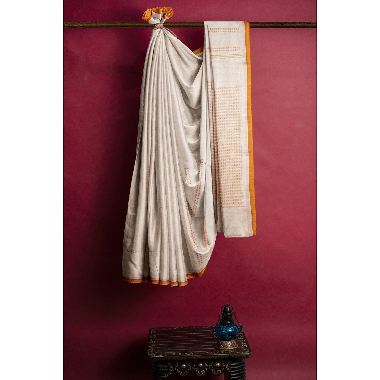 Pushya - Orange Pure Cotton Handloom Saree with Handturned Buta freeshipping - Shreni Samudaya