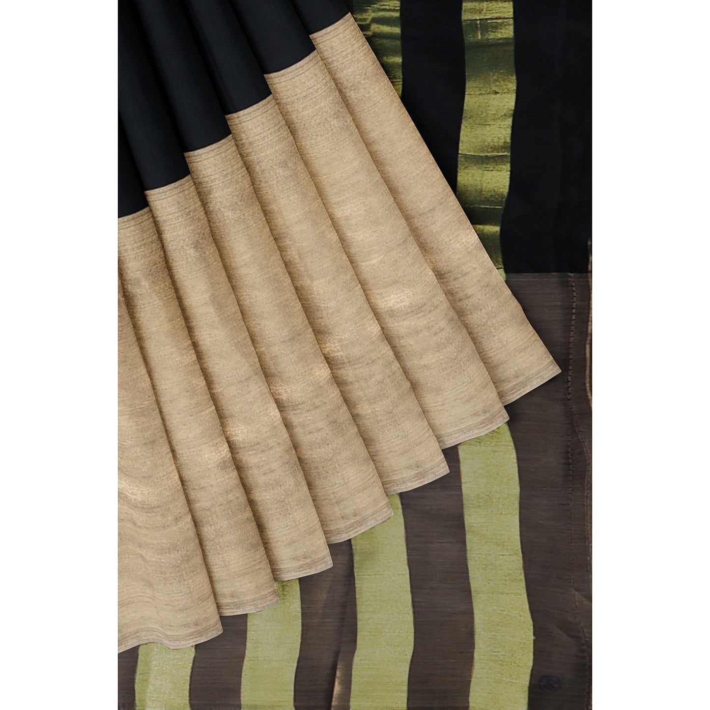 Gas Mercerised Cotton Saree - Gold & Black Green pallu