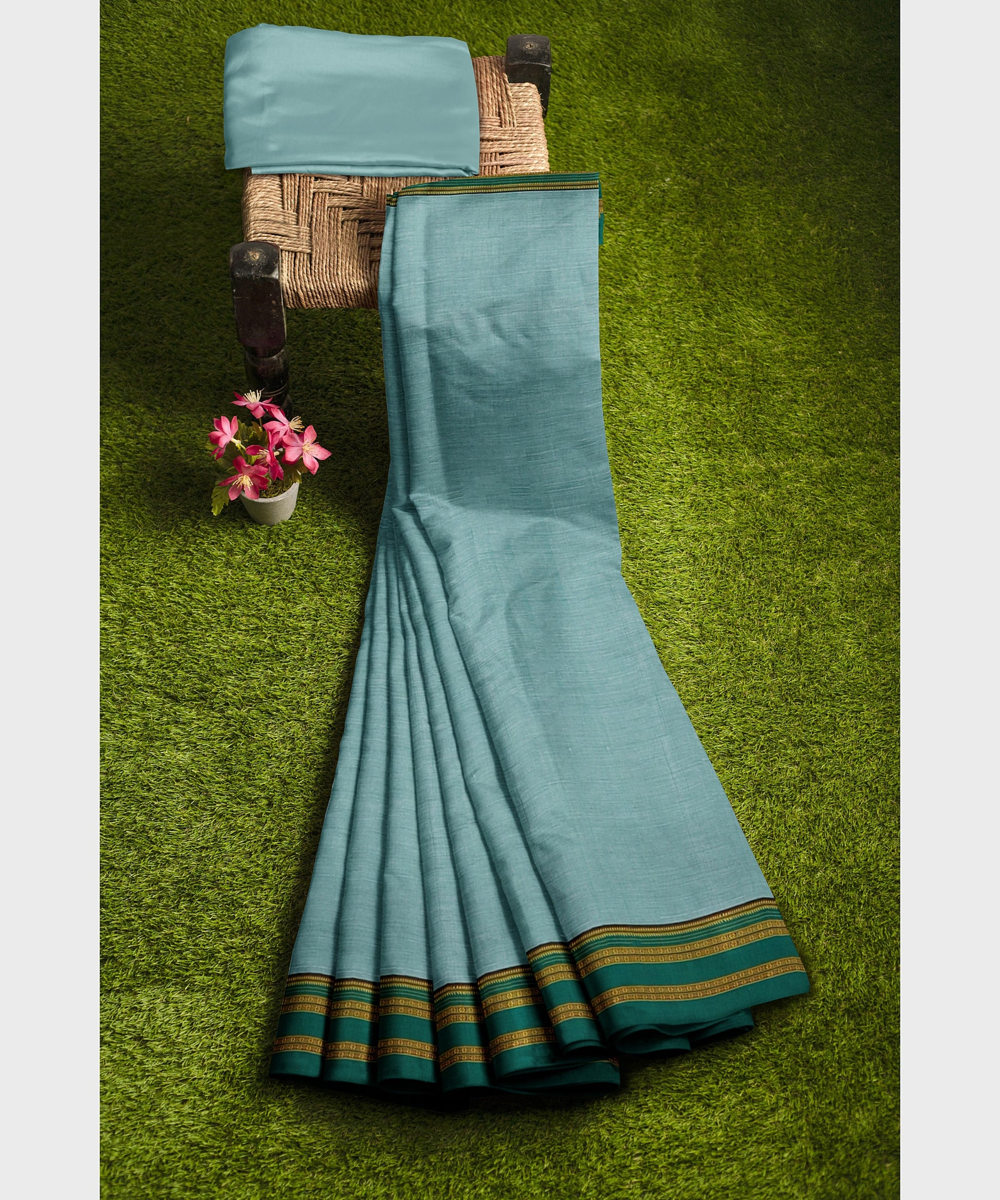 Pure Cotton Handloom Ilkal Saree with Silk Pallu - Light Blue and Green freeshipping - Shreni Samudaya