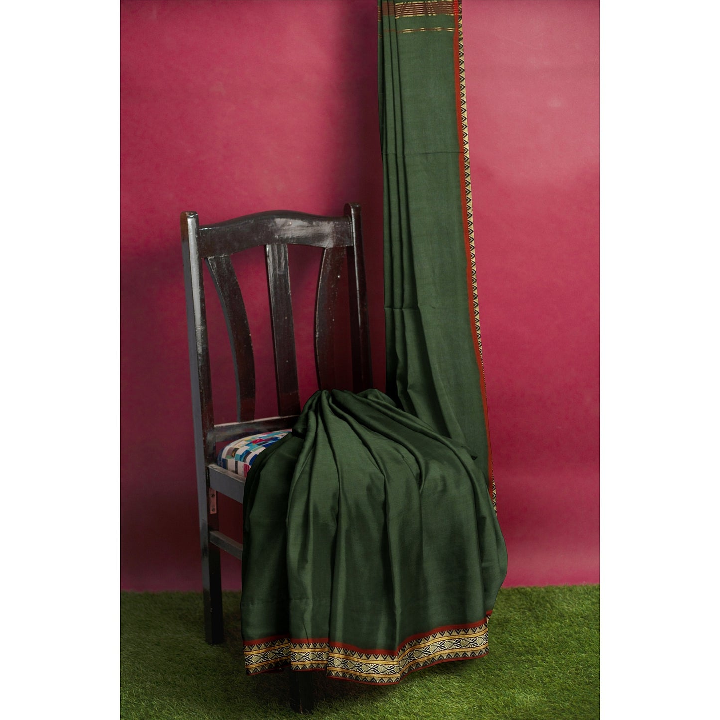 Lotus - Pure Cotton Saree - Mehandi Green